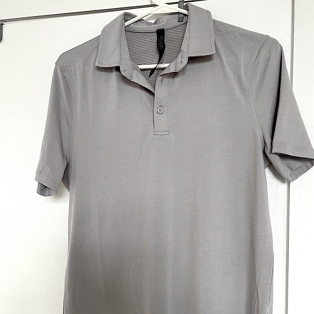 Lululemon men’s polo Grey